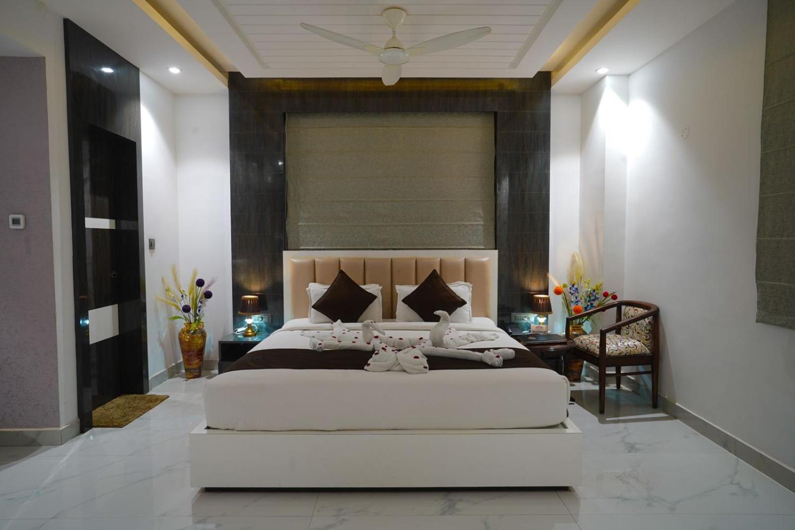 Royal Bliss Hotel Patna  Bagian luar foto